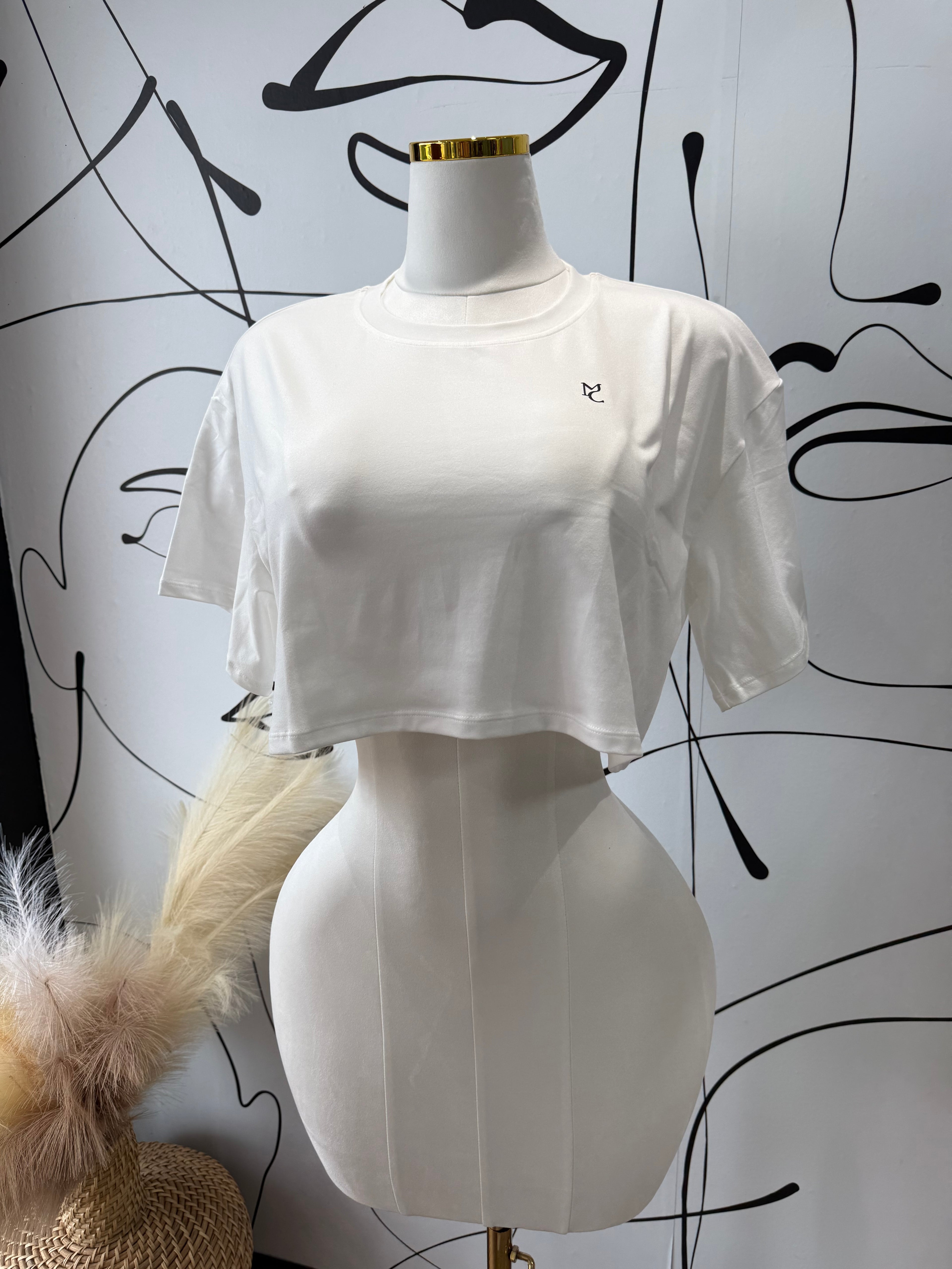 MC CROP TOP