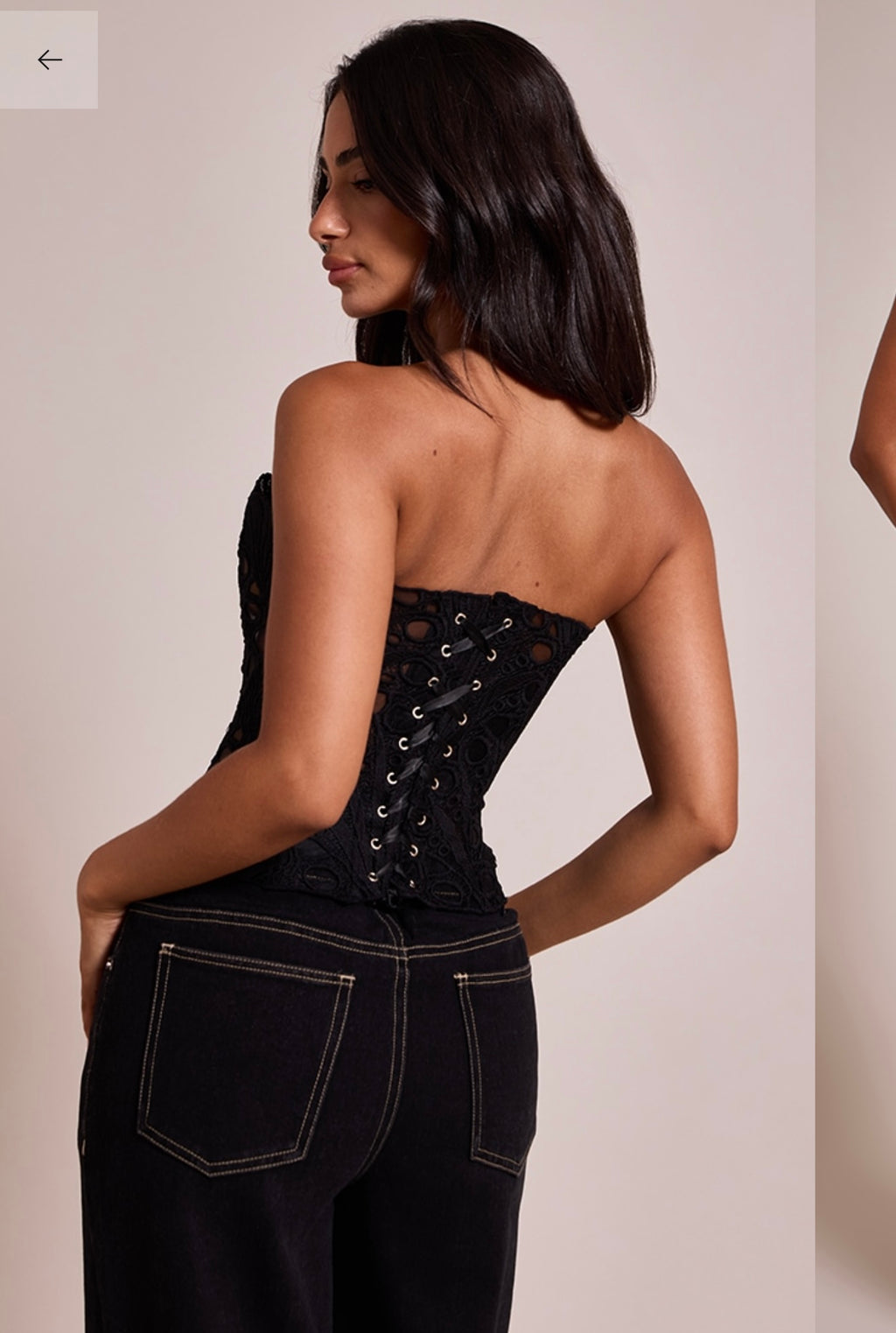 Corset viral MC