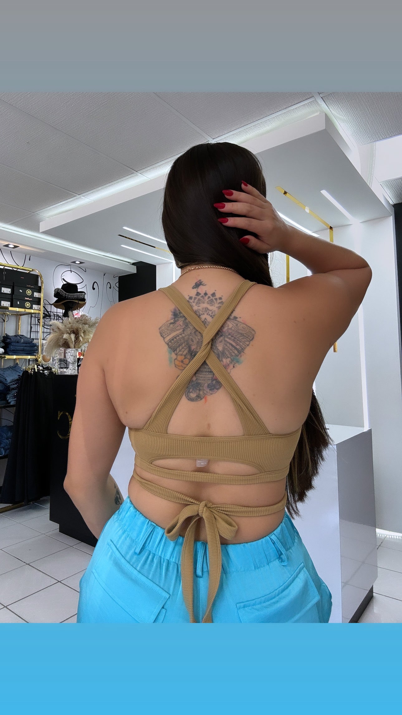Essential Top