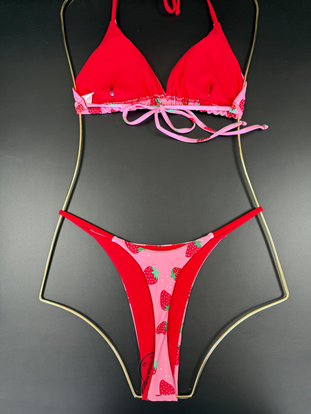 Straberry bikini