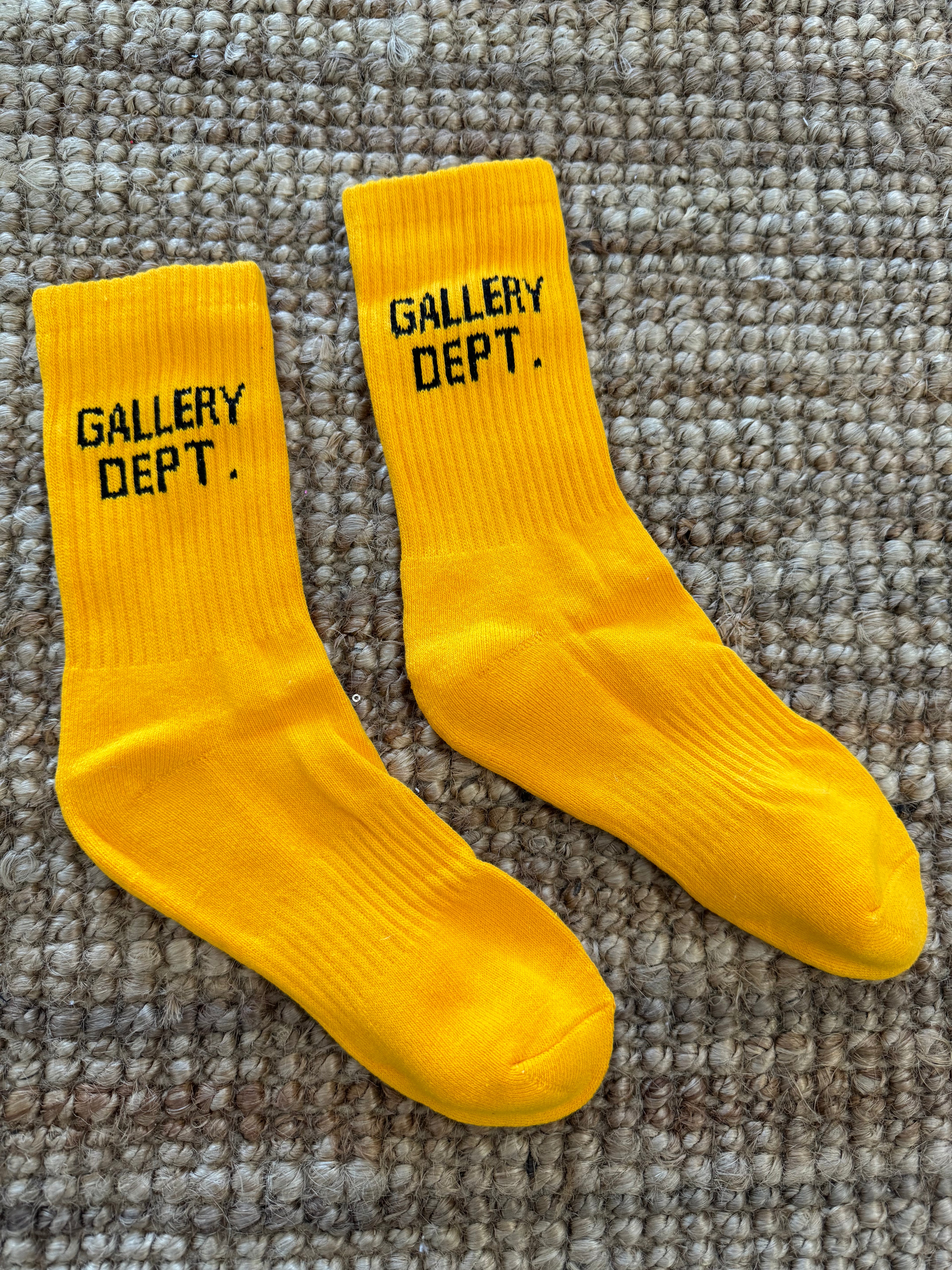 GELLERY DEPT.