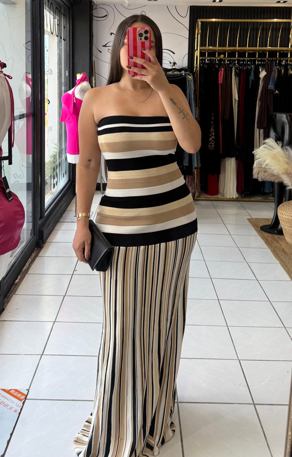 Essential dress
