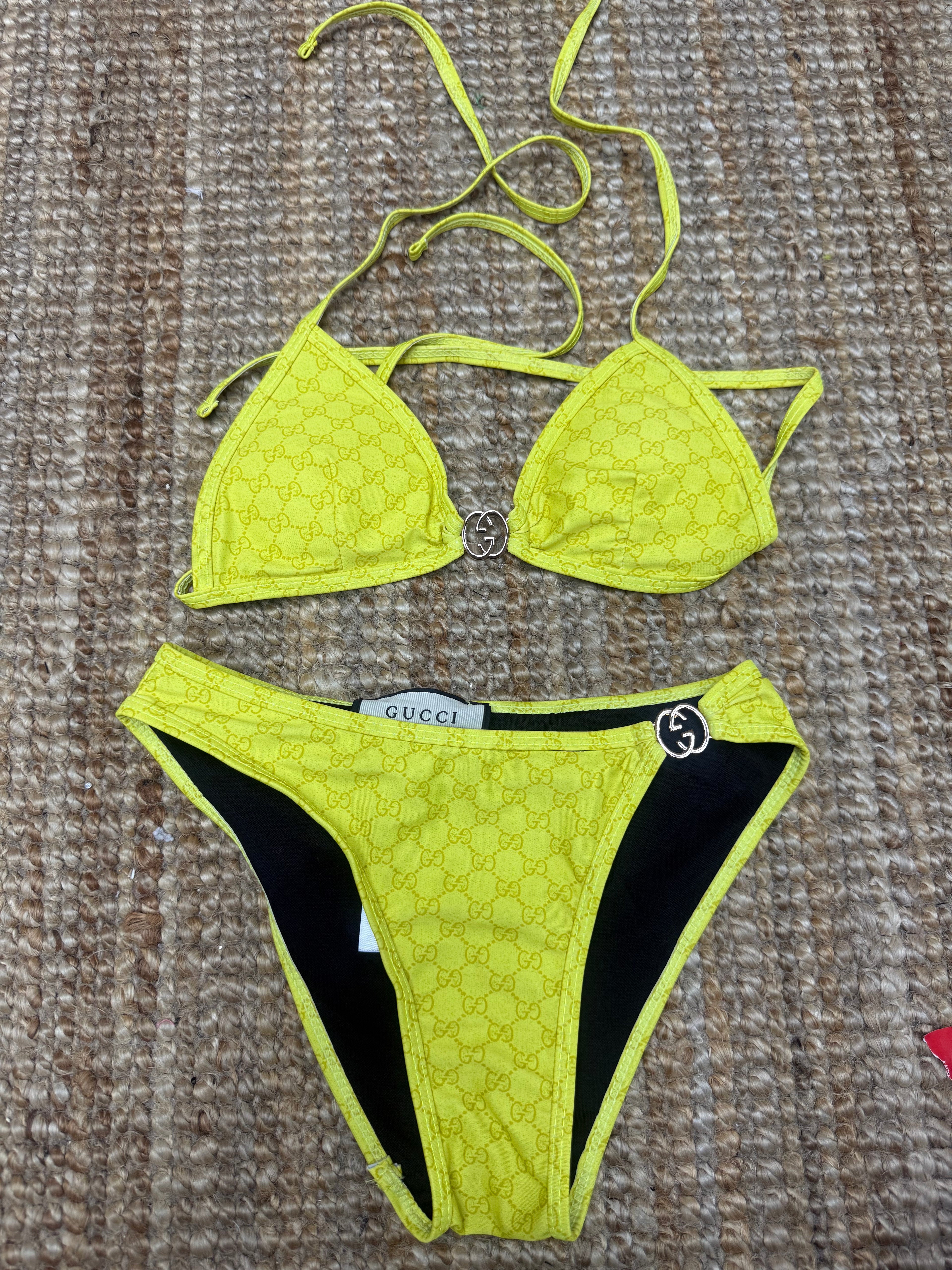 GUCCI 2PCS YELLOW