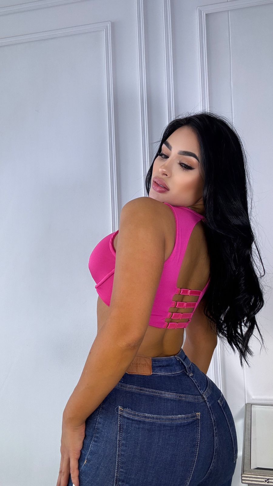 Pinky top